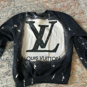 LV bleached crewneck